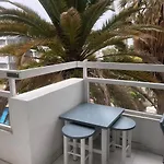 Ponderosa Ocean View Apartment