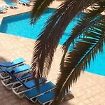 Ponderosa Ocean View Апартаменти Адехе
