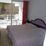 Ponderosa Ocean View Адехе