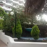 Ponderosa Ocean View Апартаменти