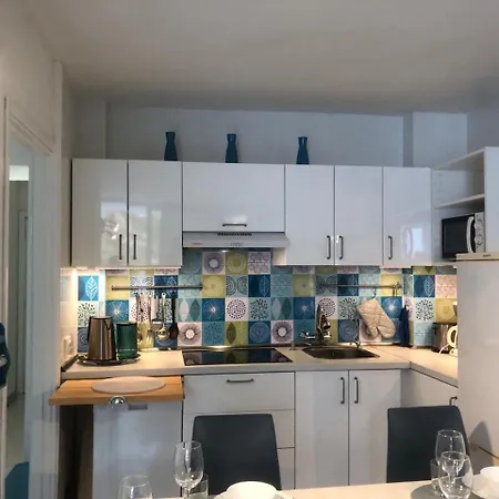 Ponderosa Ocean View 아파트